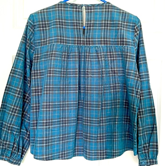 3/$25 Zara Flannel Top - Picture 4 of 6